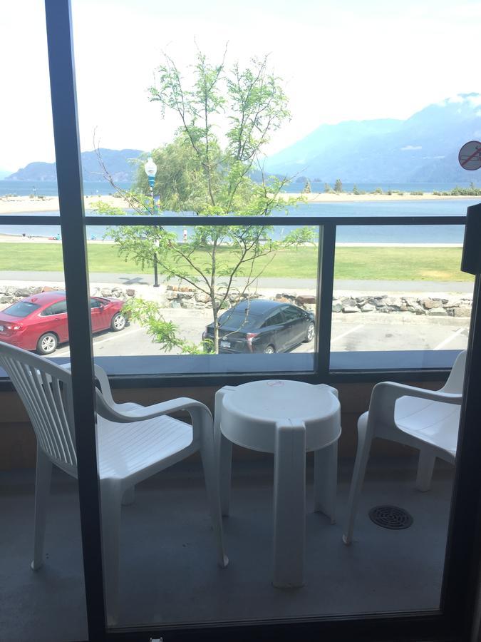 Spring Villa Hotel Harrison Hot Springs Eksteriør bilde